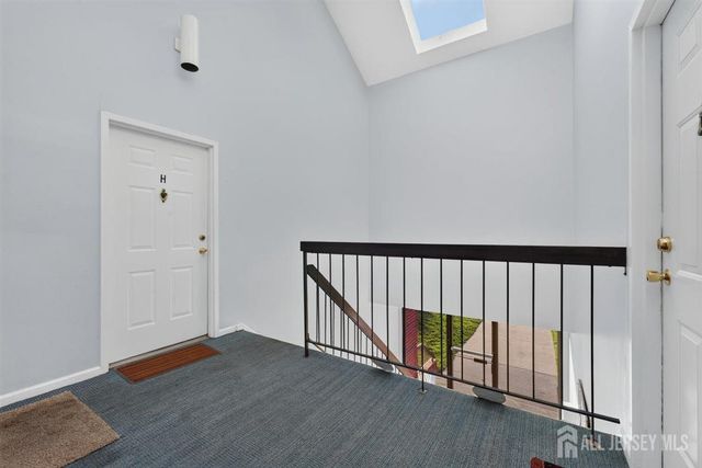 94 Beverly Hill Terrace F, Woodbridge Proper, NJ 07095