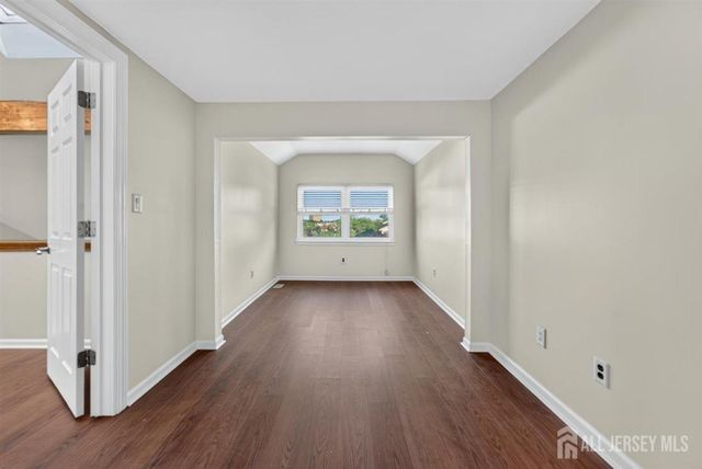 94 Beverly Hill Terrace F, Woodbridge Proper, NJ 07095