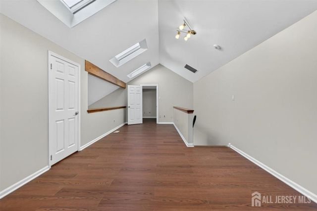 94 Beverly Hill Terrace F, Woodbridge Proper, NJ 07095