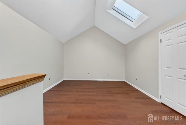 94 Beverly Hill Terrace F, Woodbridge Proper, NJ 07095