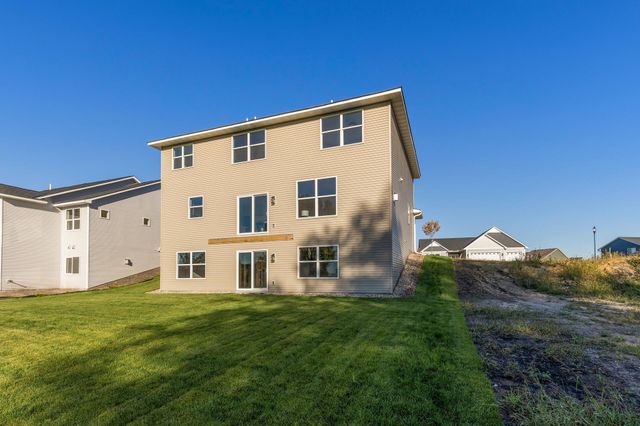 1708 Spruce Street, Farmington, MN 55024