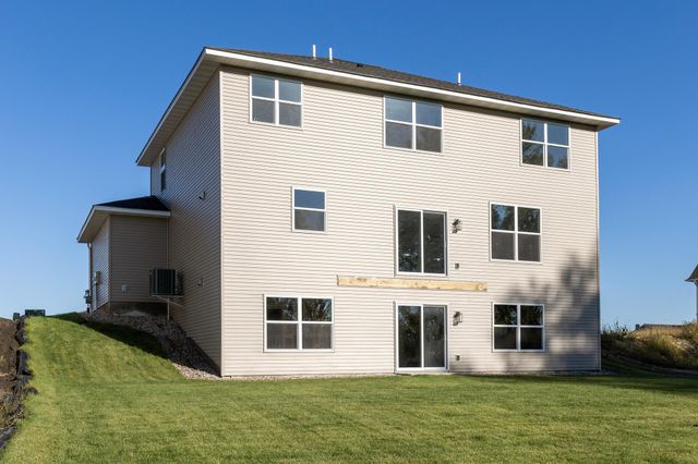 1708 Spruce Street, Farmington, MN 55024