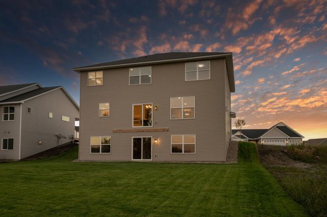 1708 Spruce Street, Farmington, MN 55024