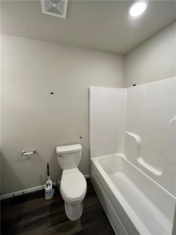 909 Egret Road, Fayetteville, AR 72701