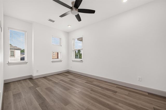 159 Benjis Place, The Woodlands, TX 77380