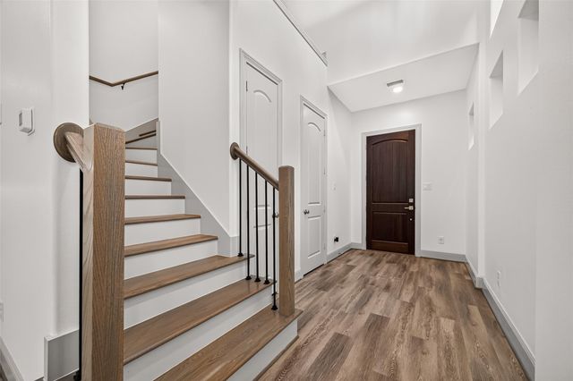 159 Benjis Place, The Woodlands, TX 77380