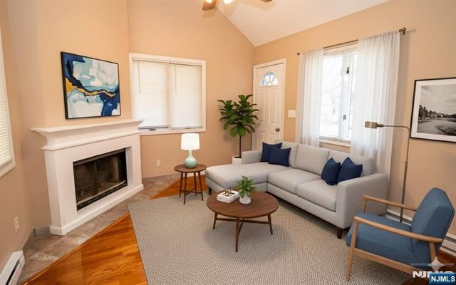 284 Continental Avenue, River Edge, NJ 07661