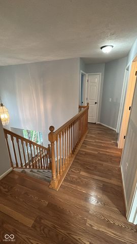 5400 Wakefield Drive S, Greenwood, IN 46142