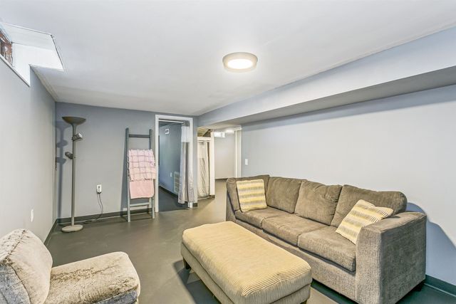 1801 E Ventnor St, Park City, KS 67219