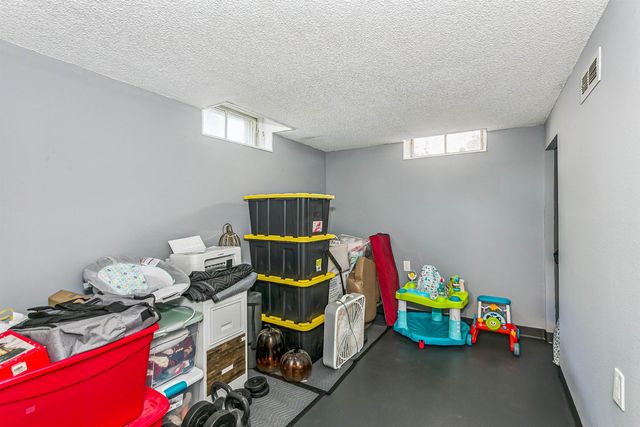 1801 E Ventnor St, Park City, KS 67219