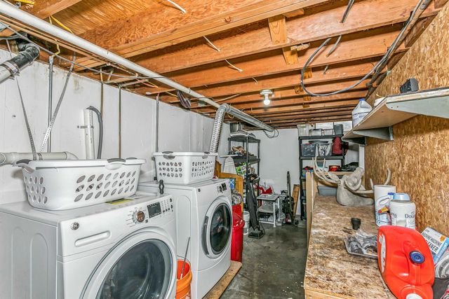 1801 E Ventnor St, Park City, KS 67219