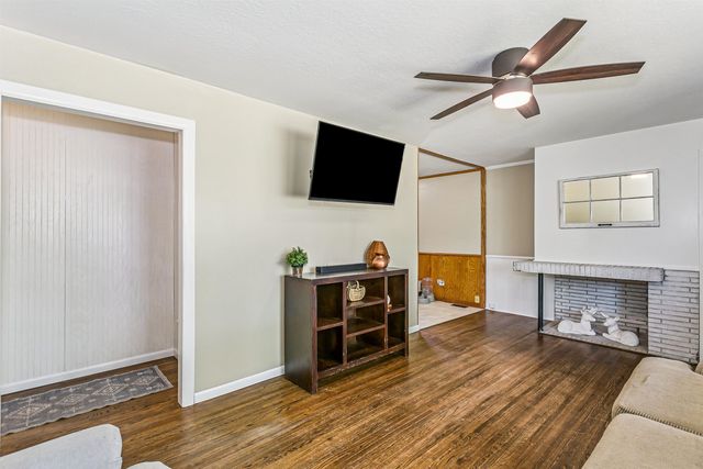 1801 E Ventnor St, Park City, KS 67219