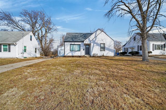 2809 62nd Street, Des Moines, IA 50322