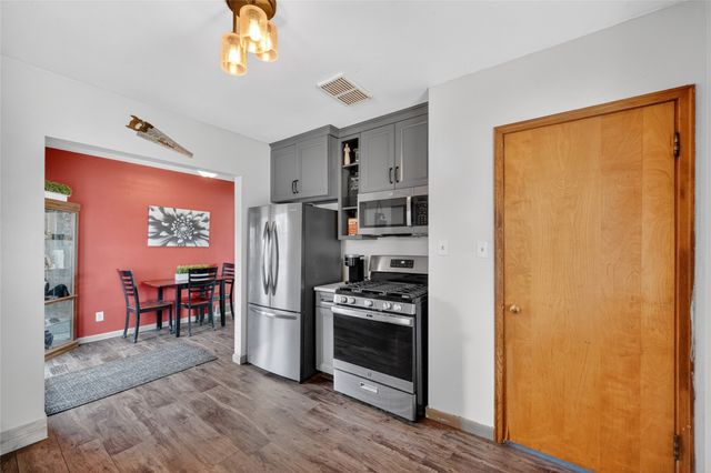 2809 62nd Street, Des Moines, IA 50322