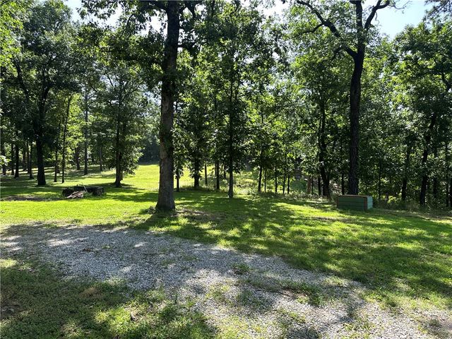 469076 E 595 Road, Watts, OK 74964