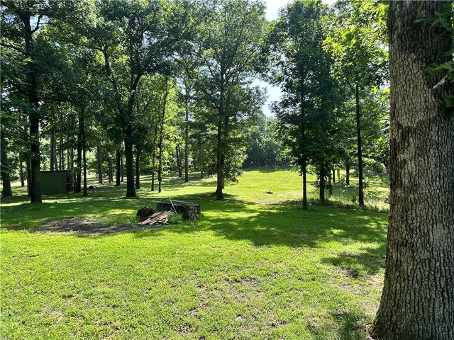 469076 E 595 Road, Watts, OK 74964