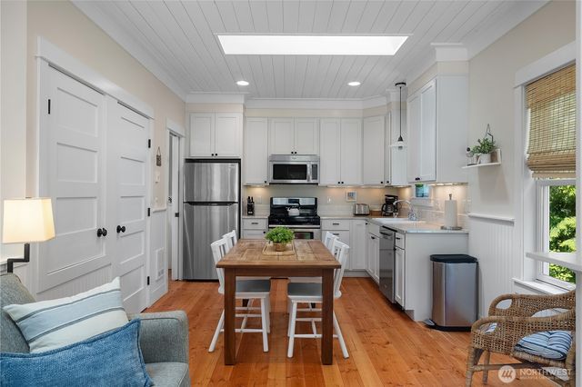 17 Beach Cabin Lane, Pacific Beach, WA 98571