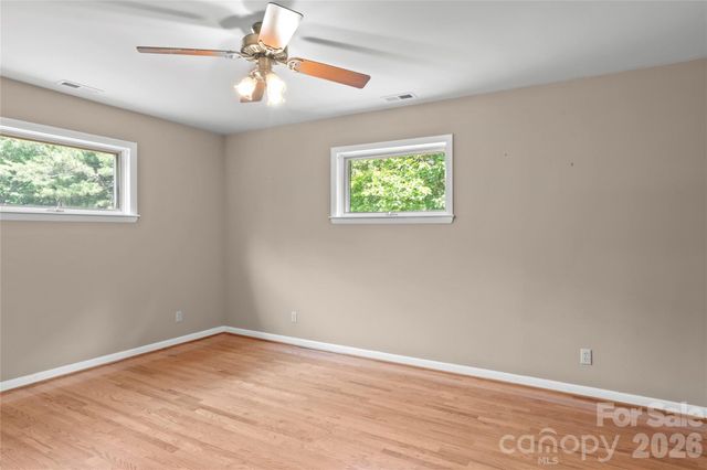 576 Lake Vista Drive, Glade Valley, NC 28627