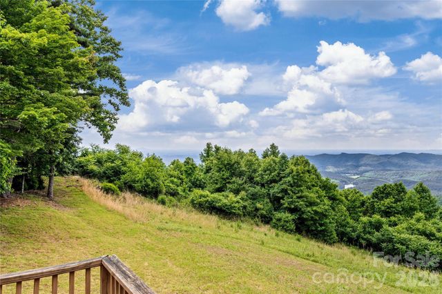 576 Lake Vista Drive, Glade Valley, NC 28627