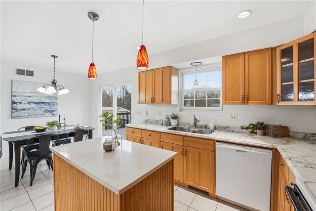 3699 Mitchell Rd, Neshannock Twp, PA 16105