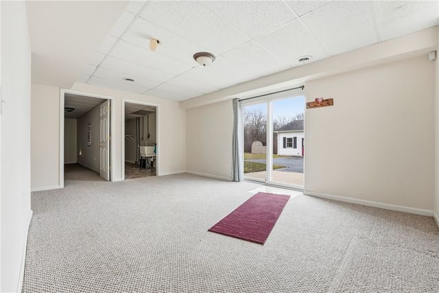 3699 Mitchell Rd, Neshannock Twp, PA 16105