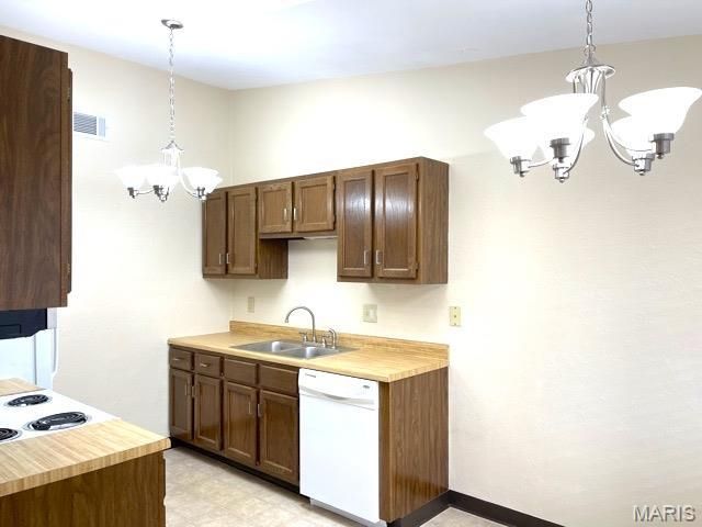 89 PEACHTREE Lane, Fairview Heights, IL 62208