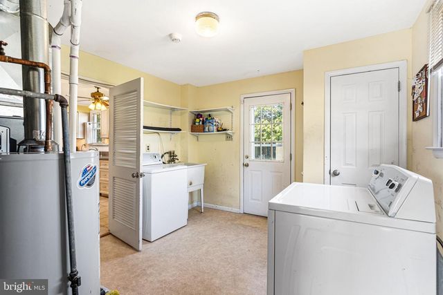926 ABINGTON RD, Cherry Hill, NJ 08034