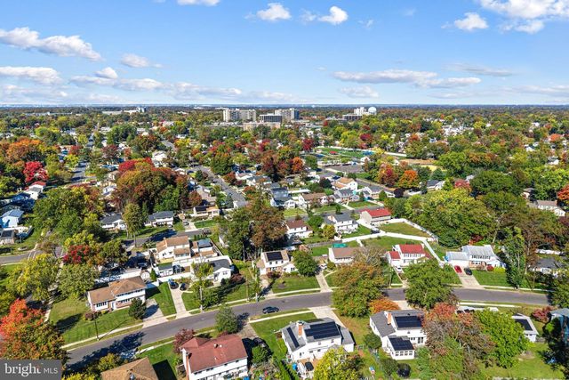 926 ABINGTON RD, Cherry Hill, NJ 08034