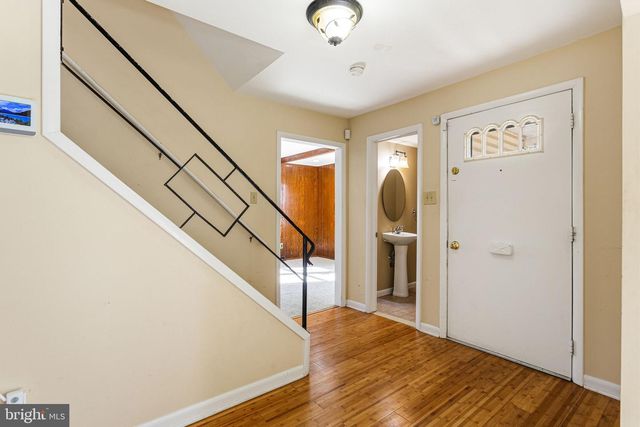 926 ABINGTON RD, Cherry Hill, NJ 08034