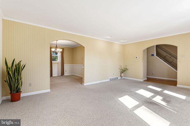 926 ABINGTON RD, Cherry Hill, NJ 08034
