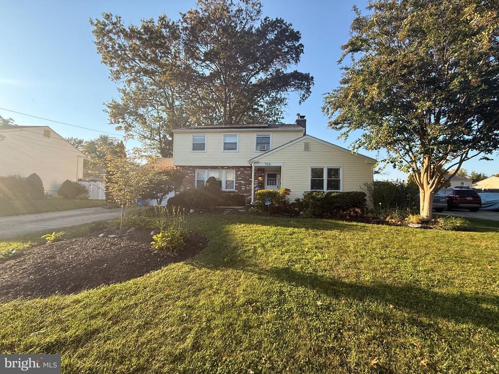 926 ABINGTON RD, Cherry Hill, NJ 08034