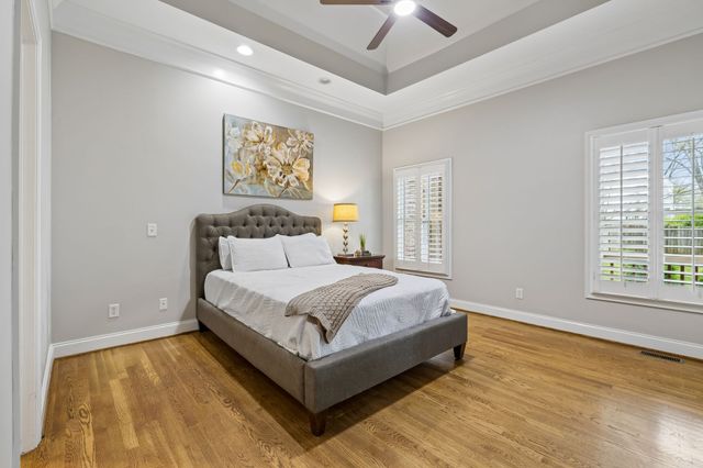 4102B Oriole Pl, Nashville, TN 37215