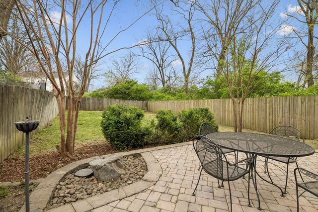 4102B Oriole Pl, Nashville, TN 37215