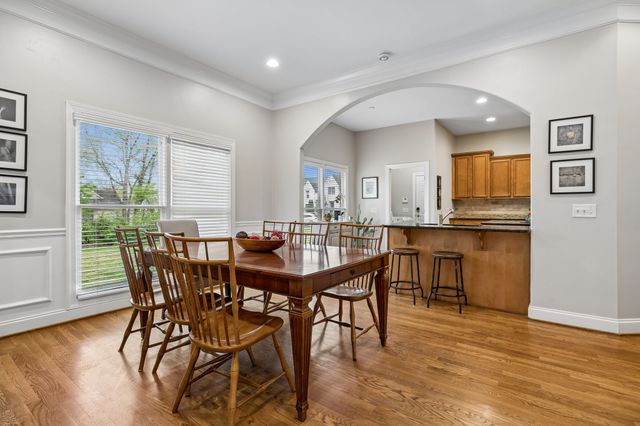 4102B Oriole Pl, Nashville, TN 37215