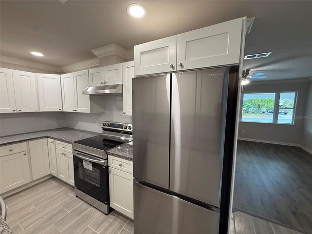 1239 SE 18TH TERRACE, Gainesville, FL 32641