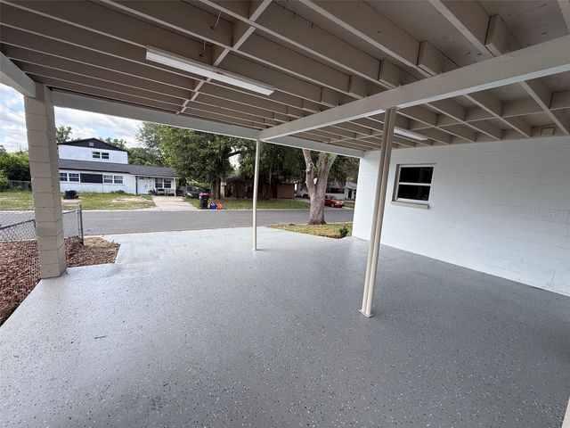 1239 SE 18TH TERRACE, Gainesville, FL 32641