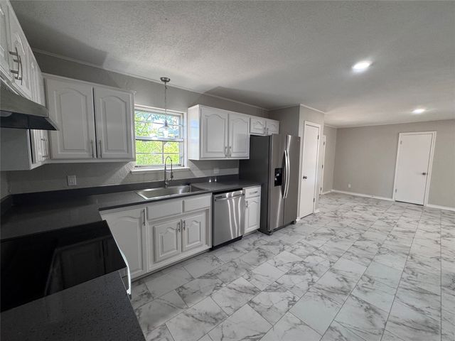 900 NW 11th Street, Mineral Wells, TX 76067