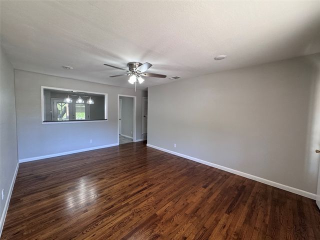 900 NW 11th Street, Mineral Wells, TX 76067