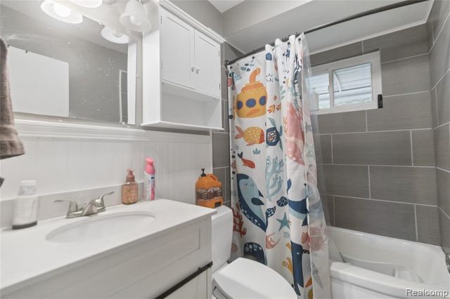 12019 Arcola Street, Livonia, MI 48150