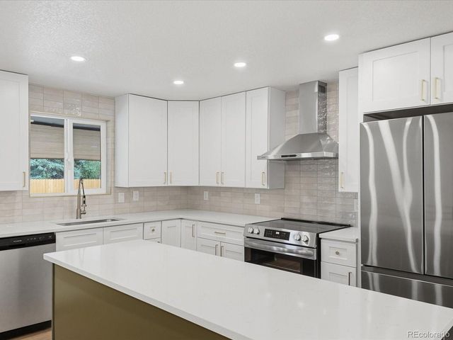 3455 W Powers Pl, Littleton, CO 80123