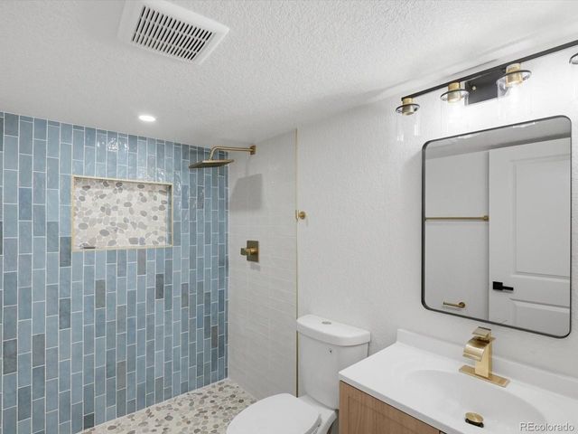 3455 W Powers Pl, Littleton, CO 80123