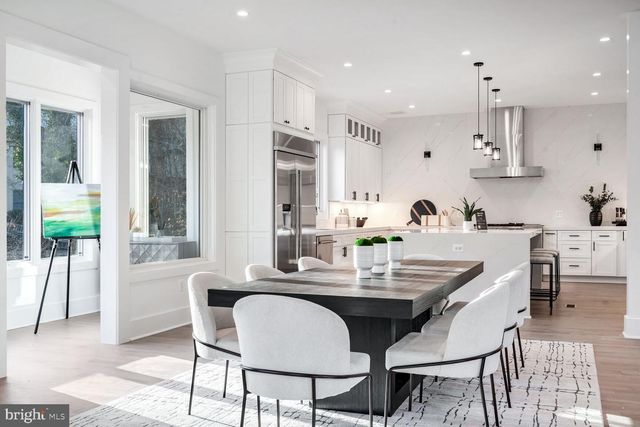 2936 N OXFORD ST, Arlington, VA 22207