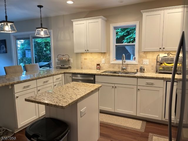 32 Church St, Milford Boro, NJ 08848