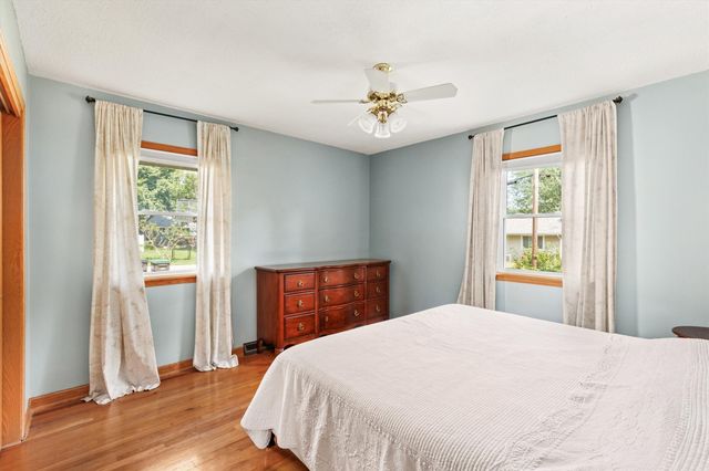 3937 Aurora Avenue, Des Moines, IA 50310