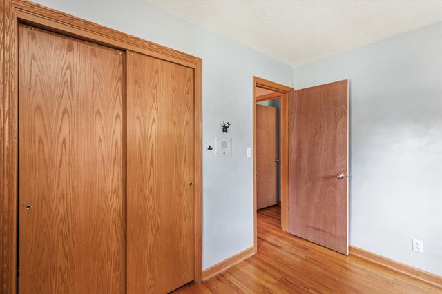 3937 Aurora Avenue, Des Moines, IA 50310