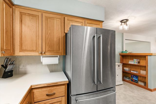 3937 Aurora Avenue, Des Moines, IA 50310