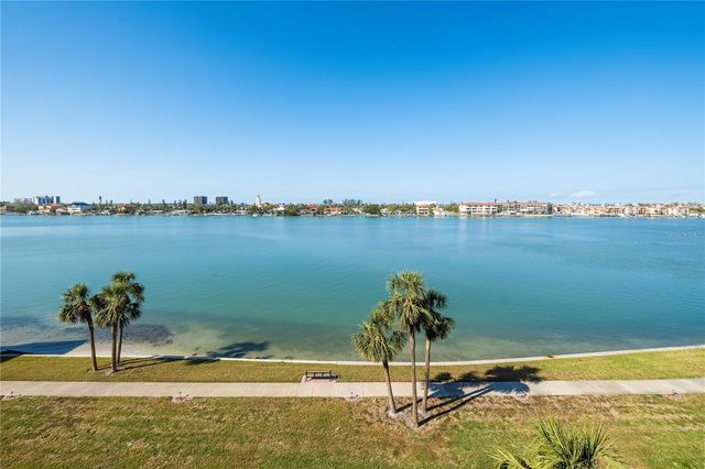 8020 SAILBOAT KEY BOULEVARD S 404, St Pete Beach, FL 33707