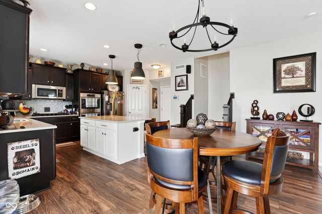 18138 Sunbrook Way, Westfield, IN 46074