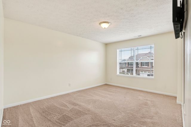 18138 Sunbrook Way, Westfield, IN 46074