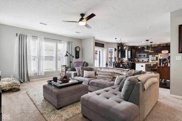 18138 Sunbrook Way, Westfield, IN 46074